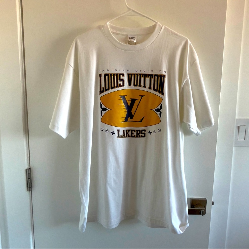 LAKERS bravest studios
